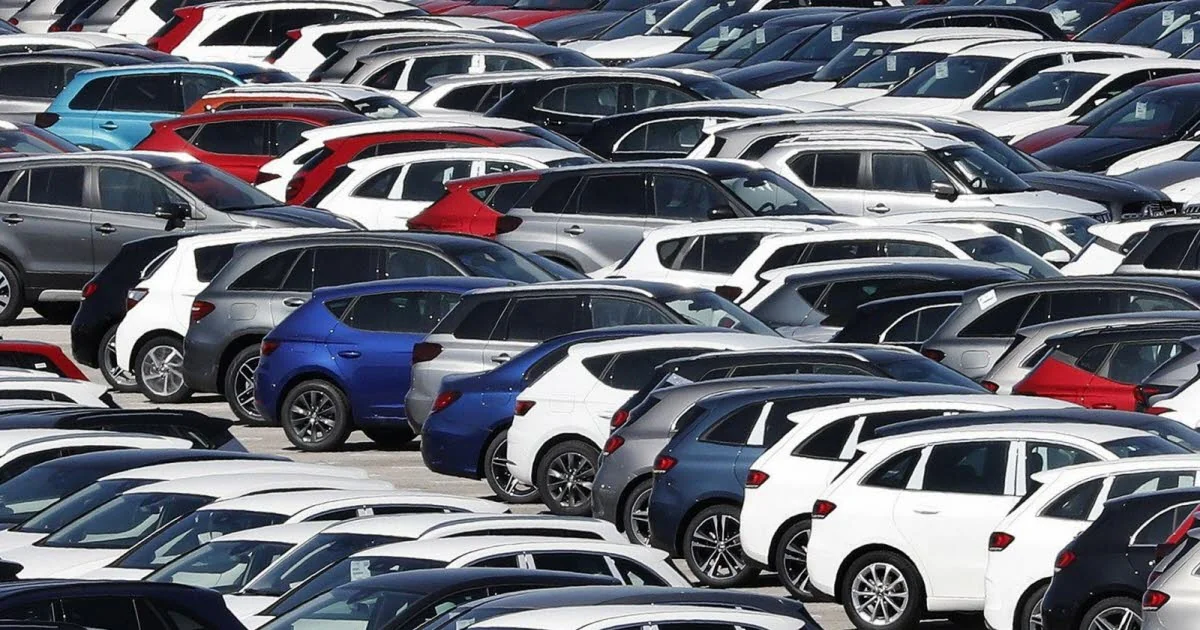Spanien Sie lassen ihr Auto am Flughafen stehen, bei ihrer Rückkehr wird es in einem anderen Land geortet